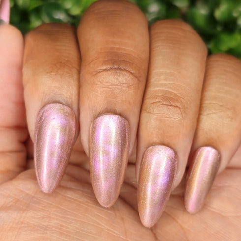 Candybong Crush twice magnetic pink nail polish