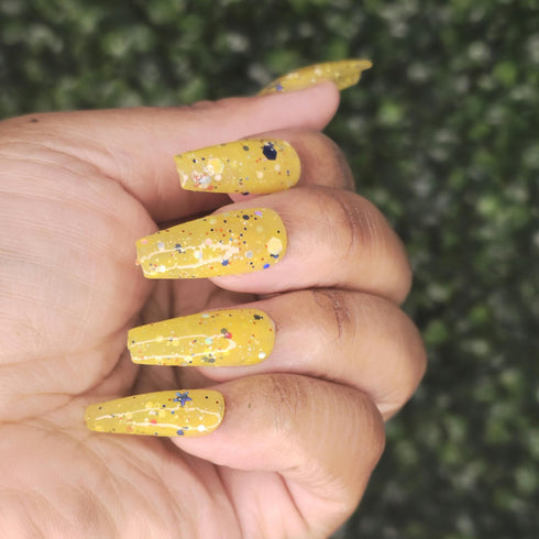 One For All my hero acedemia inspired yelllow re whit blue glitter nail polish