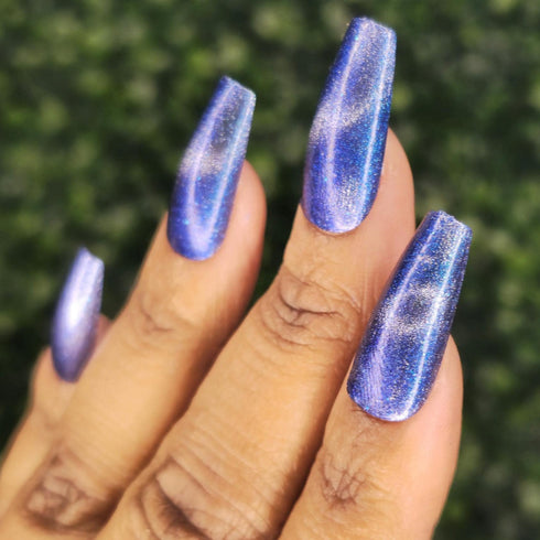 Strikers Pike Blue Lock inspired blue silver magnetic nail polish